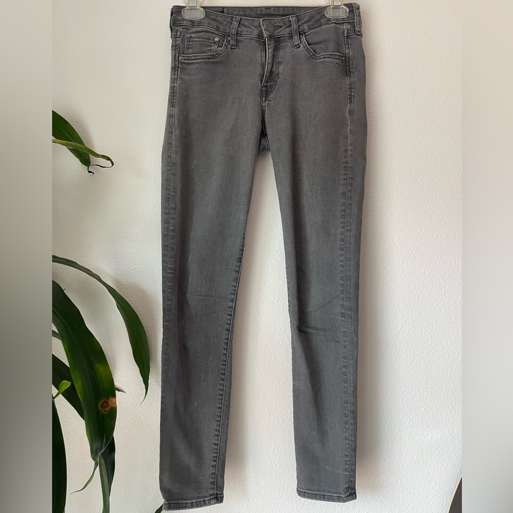 H&M super skinny jeans - charcoal color - size 25/30